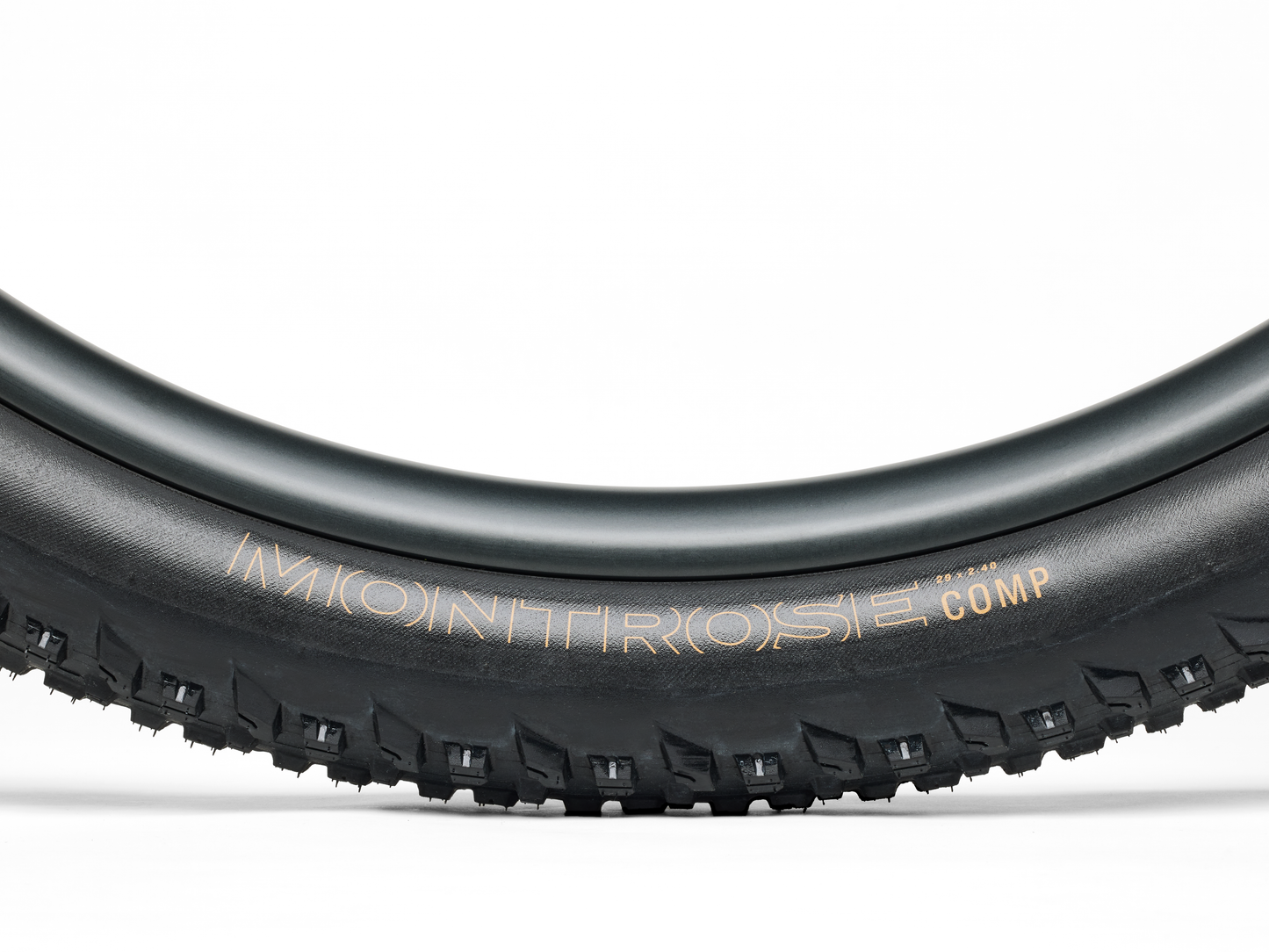 Bontrager Montrose Comp XR MTB Tyre