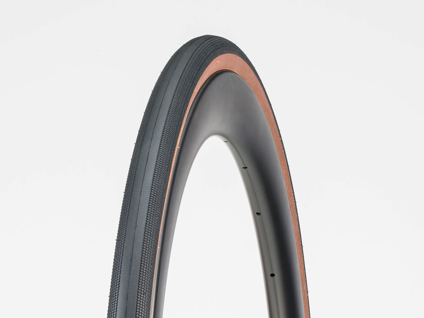 Bontrager R3 Hard-Case Lite TLR Road Tyre