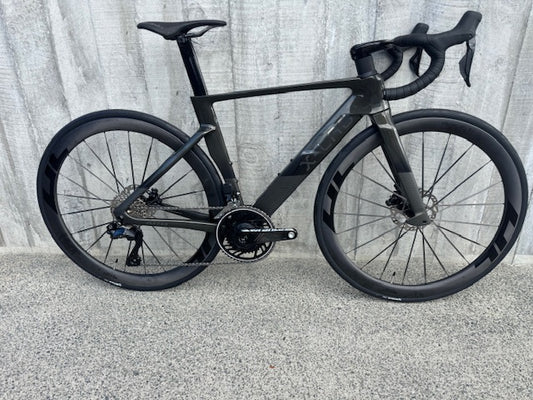 X-LAB AD8 105 DI2 STRATA GREY/BLACK